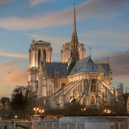 Parisinteriorsrentals - Beautiful Le Marais Notre Dame Appartement Екстер'єр фото