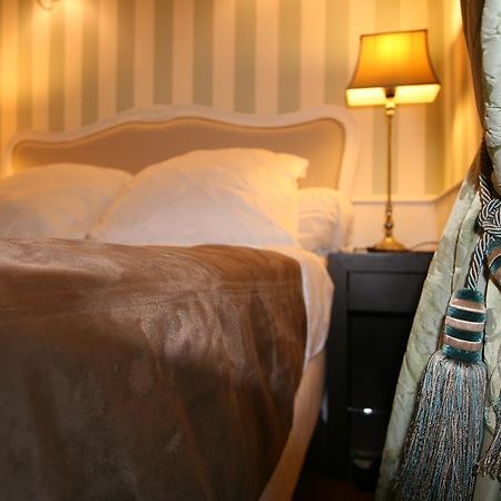 Parisinteriorsrentals - Beautiful Le Marais Notre Dame Appartement Екстер'єр фото